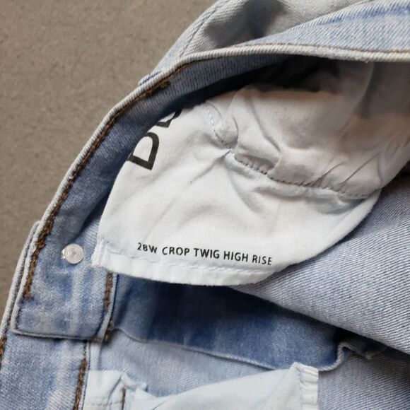 BDG High Rise Twig Crop Ankle Distressed Blue Jeans 28w light wash - Picture 8 of 12